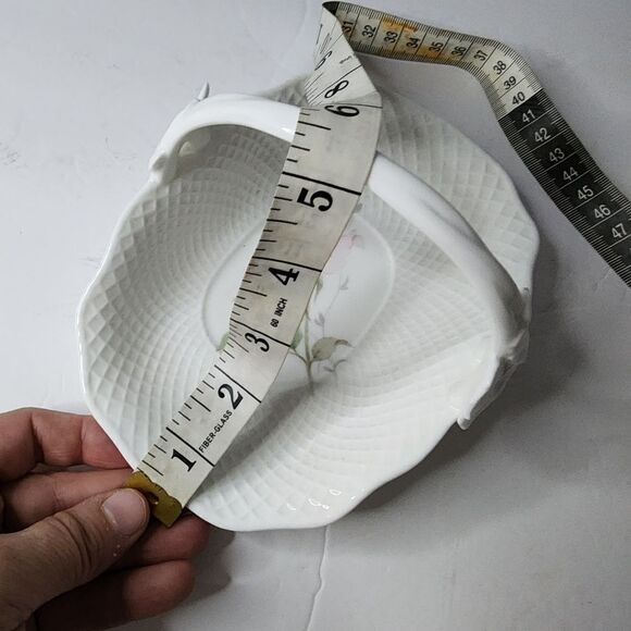 Mikasa April Rose Handled Basket - Picture 4 of 7